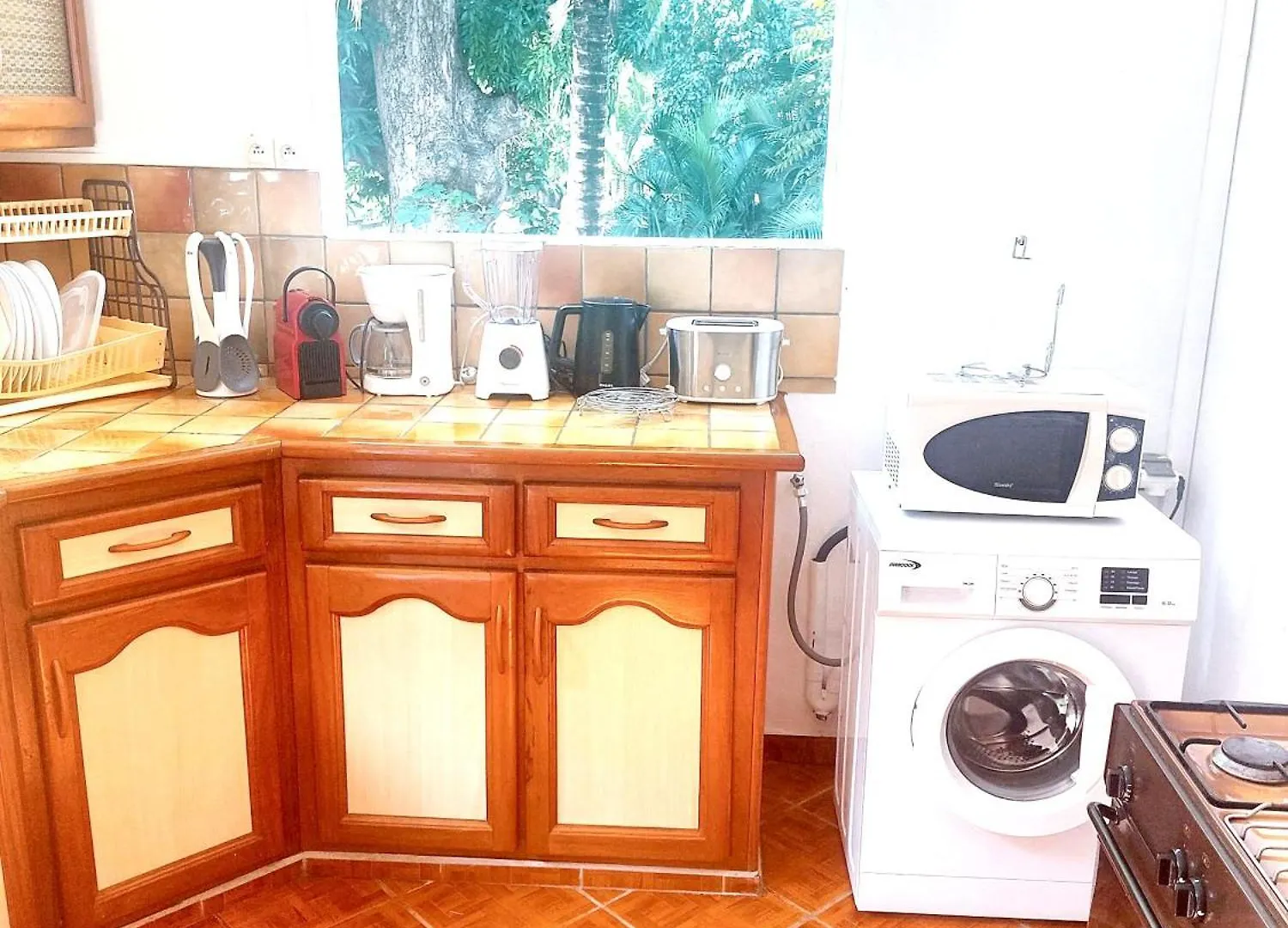 Maison Charmante A Pointe Noire, Vue Montagne, Jardin Prive Holiday home Pointe-Noire