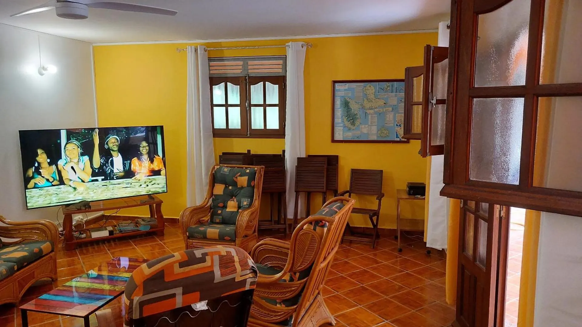 Maison Charmante A Pointe Noire, Vue Montagne, Jardin Prive 0*, Pointe-Noire Guadeloupe